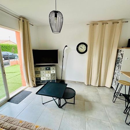 Studio Avec Exterieur Ombrage Saint-Marcel-lès-Valence Eksteriør billede