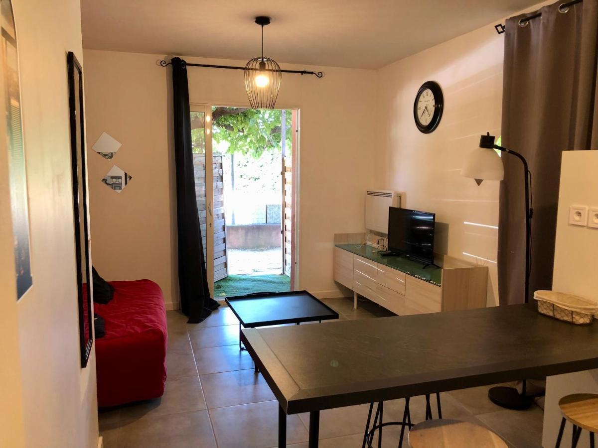 Studio Avec Exterieur Ombrage Saint-Marcel-lès-Valence Eksteriør billede
