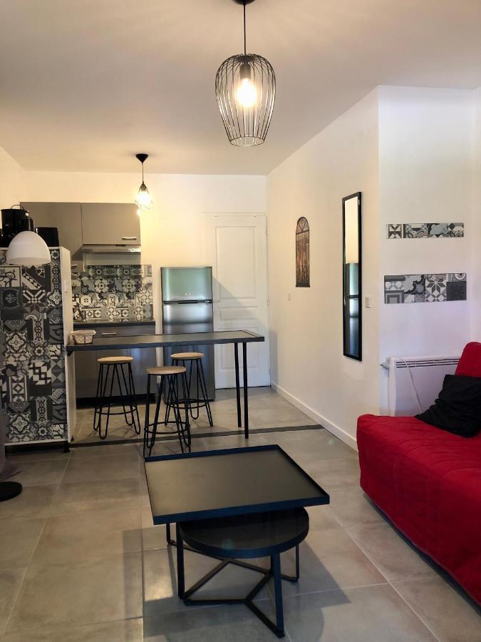 Studio Avec Exterieur Ombrage Saint-Marcel-lès-Valence Eksteriør billede